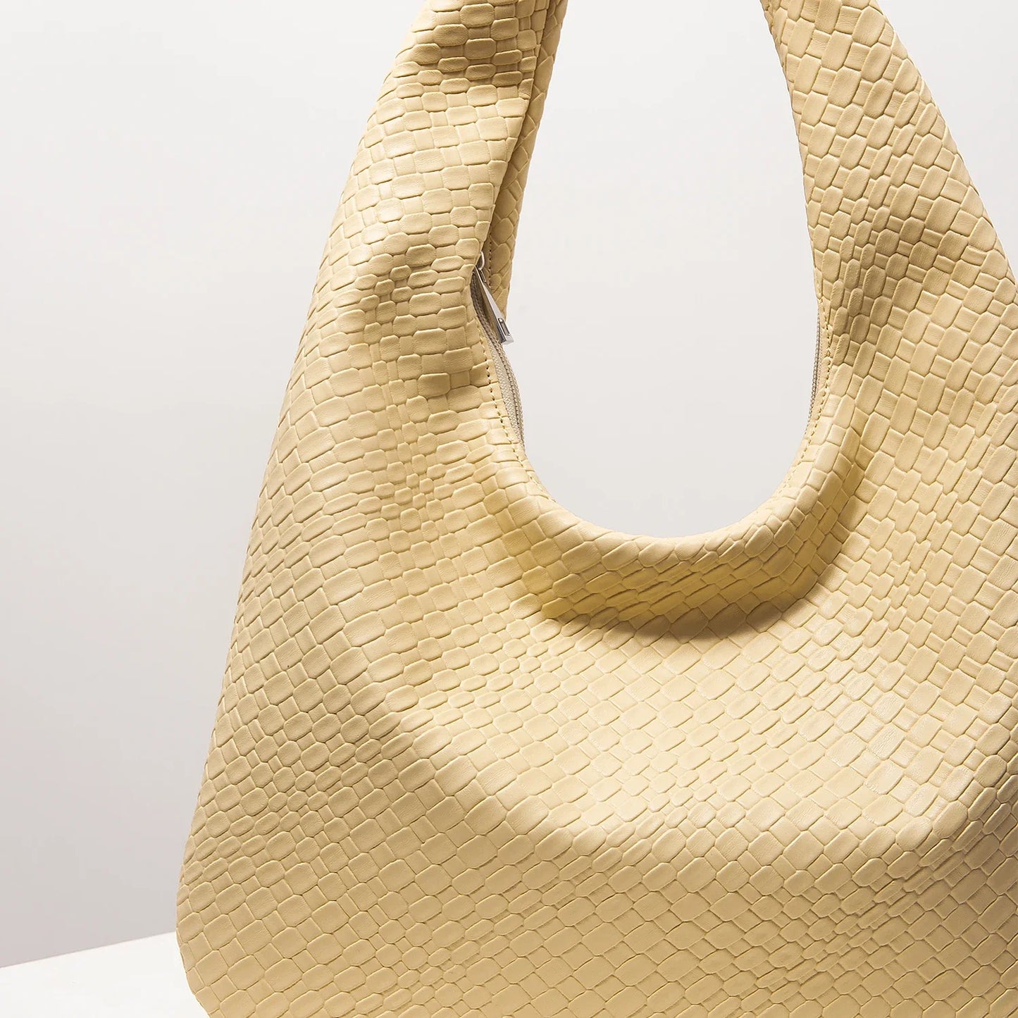 Tresse Hobo Bag